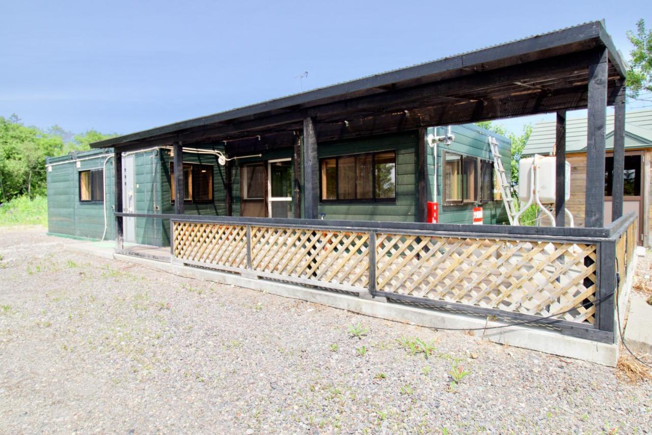 Clione Campground Vandrerhjem Shari Eksteriør bilde