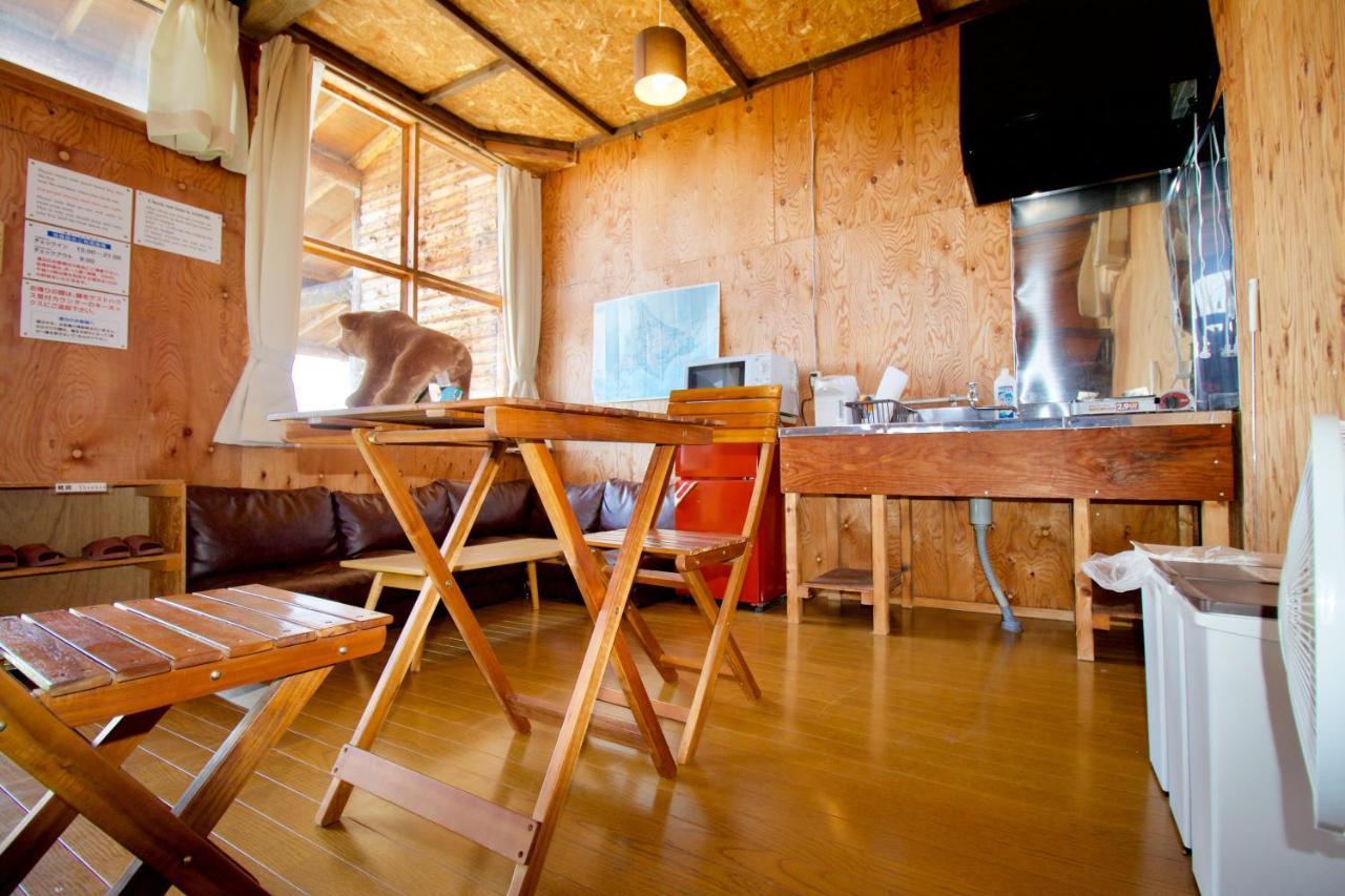 Clione Campground Vandrerhjem Shari Eksteriør bilde